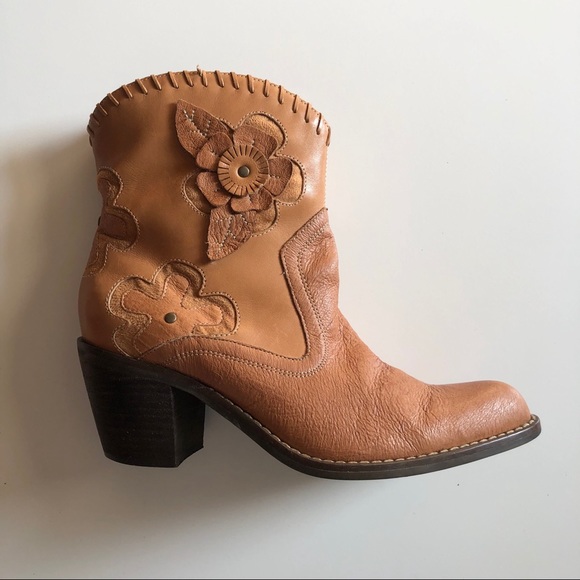 MIA Shoes - Mia Daisy Golden Brown Flower Short Boots